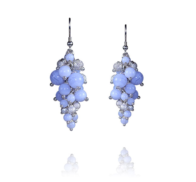 Blue Lace earrings by Deberitz.